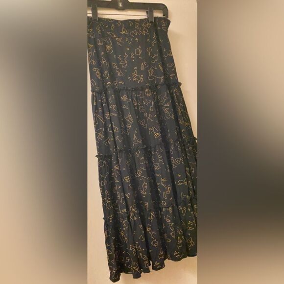 🎉Beat 2 Pièces Long sleeves Black Tunic &Maxi A-Line Skirt size: Small 🎀 - Picture 10 of 12